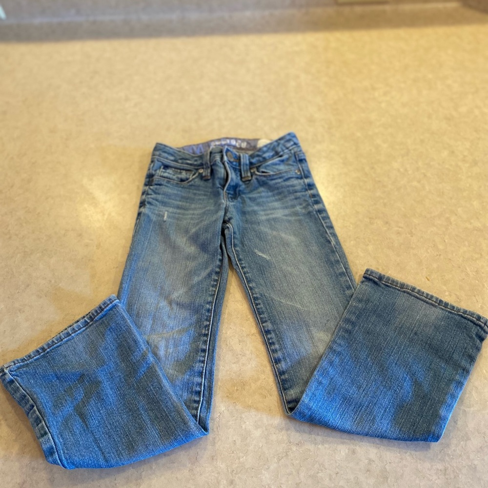 Gap slim bootcut adjustable waist slightly distressed girls jeans!